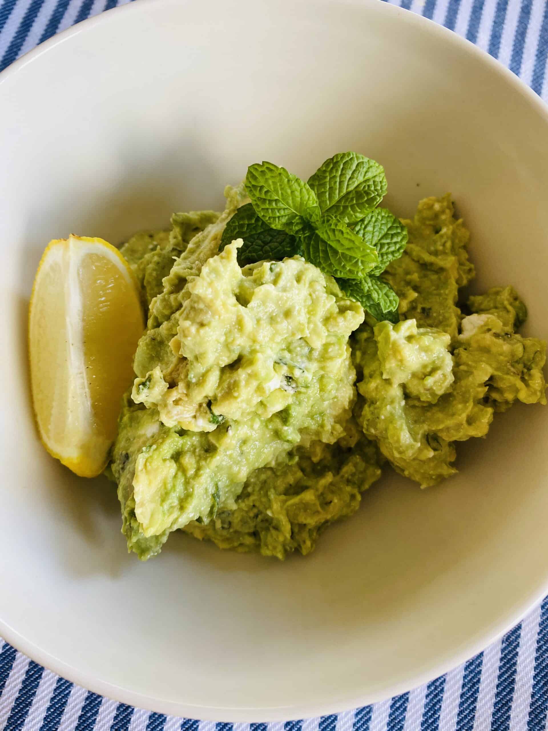 smashed-avocado-with-creamy-feta-mrsfoodiemumma