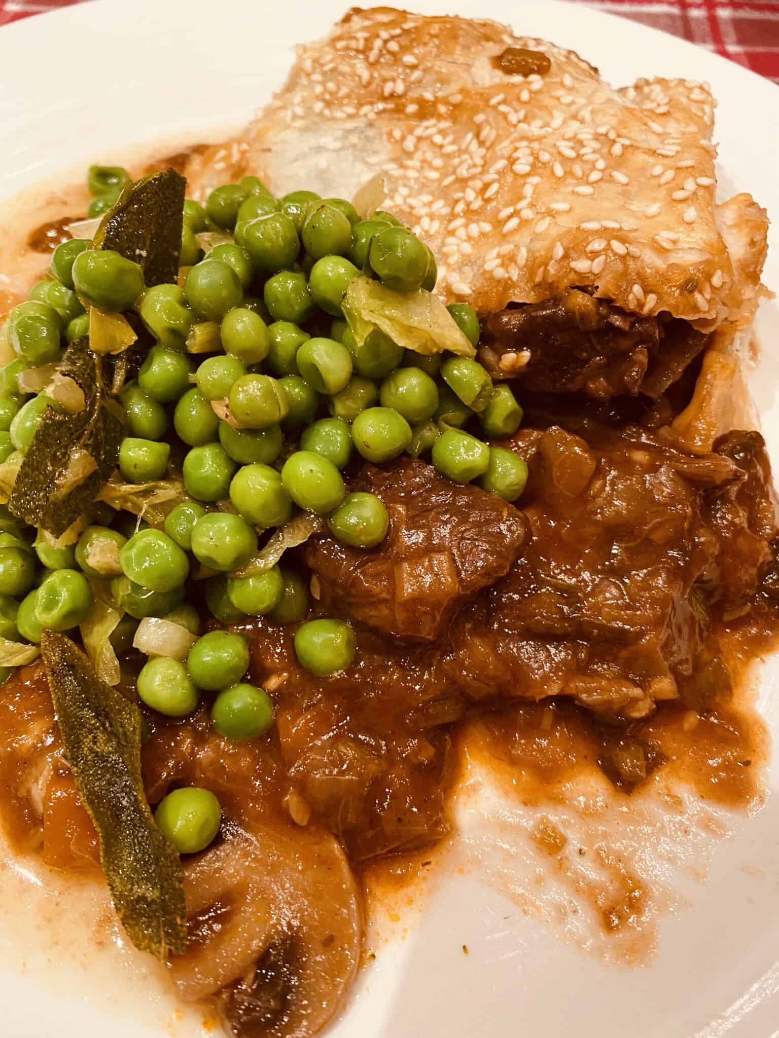 Beef And Mushroom Pie Mrsfoodiemumma Beef 